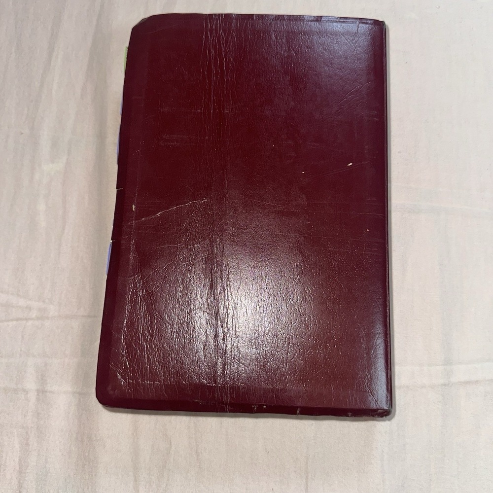HOLY BIBLE NKJV Giant Print Center Column Reference Edition Nelson 993BG 1994 - Picture 2 of 13
